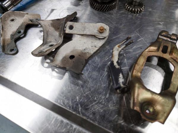 忙裡偷閒｜完美修復一臺桑塔納旅行版的發變系統，結尾治癒強迫症