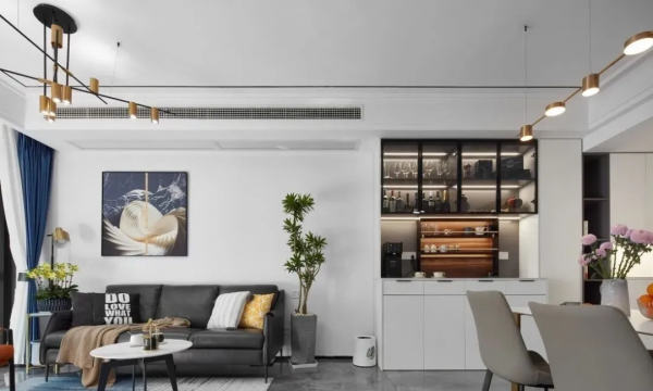 83平米現代三居室，全屋以黑白灰為主，打造出時尚有氣質的居室