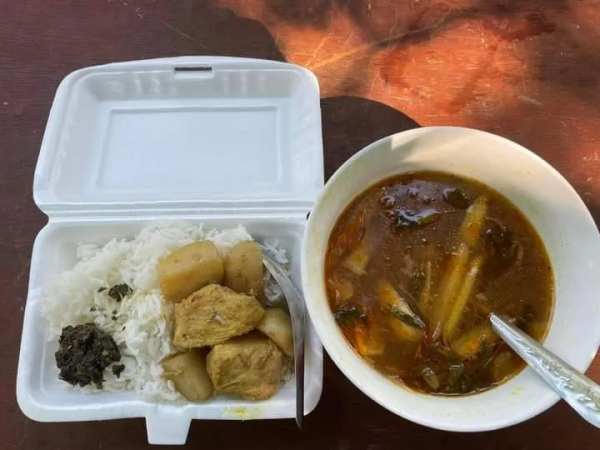 緬甸仰光、曼德勒、臘戌等多地街頭的這一幕幕，溫暖得讓人想哭