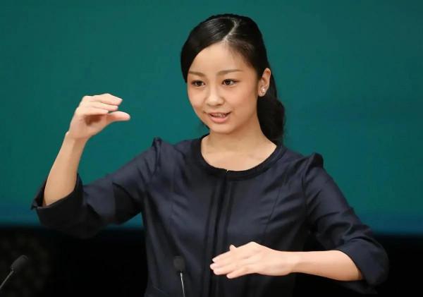 日本皇室現存成員僅十七名，民眾普遍擔心能否存續