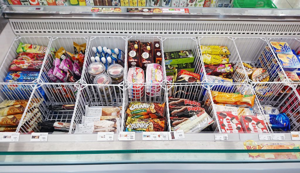 日本街頭的自動販賣機正在消失，好幾種我之前都沒見過