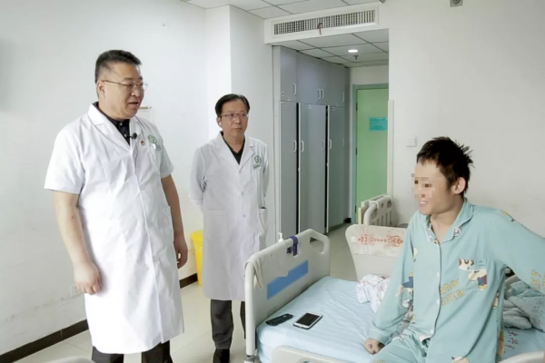 「健康資訊」擼串意外感染“怪病”?我emo了 「健康資訊」擼串意外感染“怪病”?我emo了