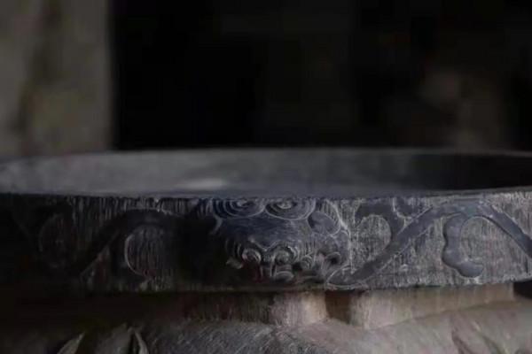 【青石水流】 【青石水流】