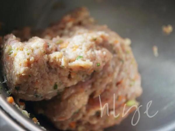 超好吃腐皮肉卷：新馬開胃小吃