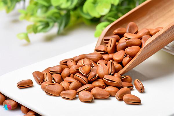 松子健康營養,能不能多吃?松子這樣剝殼更好,快來學一下 松子健康營養,能不能多吃?松子這樣剝殼更好,快來學一下