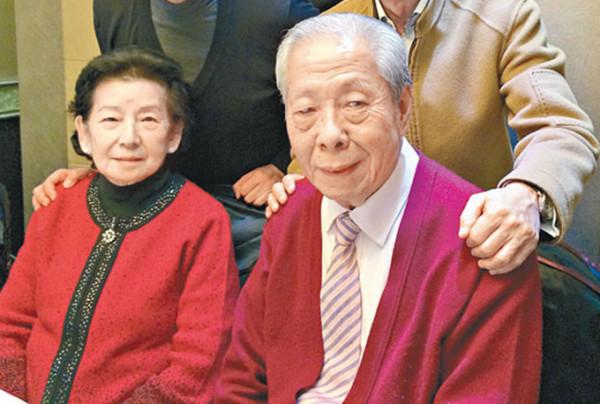 百億豪門闊太吳淑敏去世！霍啟剛現身喪禮，準孫媳婦吳千語未露面