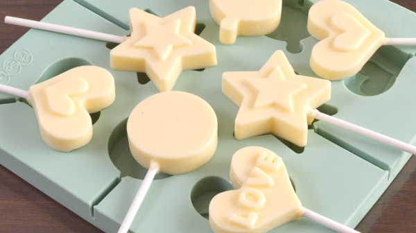 你還在給孩子吃「乳酪棒」嗎？看看這篇再做決定吧