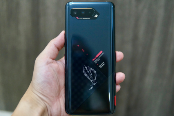 暖冬雙旦節日來臨，禮物別挑傳統的，這些電子產品最受男生歡迎