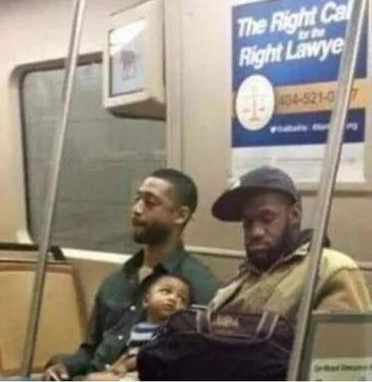 若不是看過照片，都不敢信有這麼多人和詹姆斯撞臉！山寨詹韋帶娃