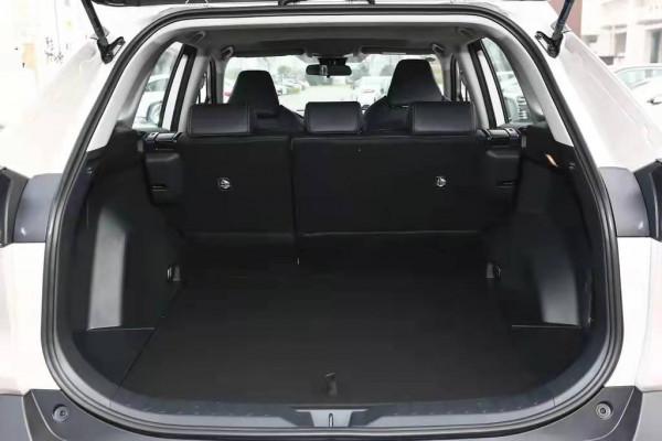 威蘭達：造型氣派，空間討喜，搭載2.0L+CVT，指導價19.88萬