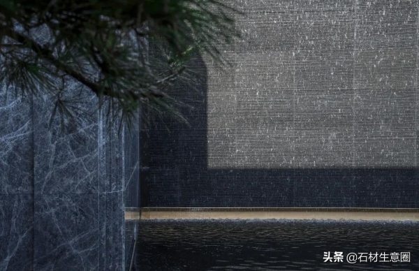 灰色石材營造的住宅美感