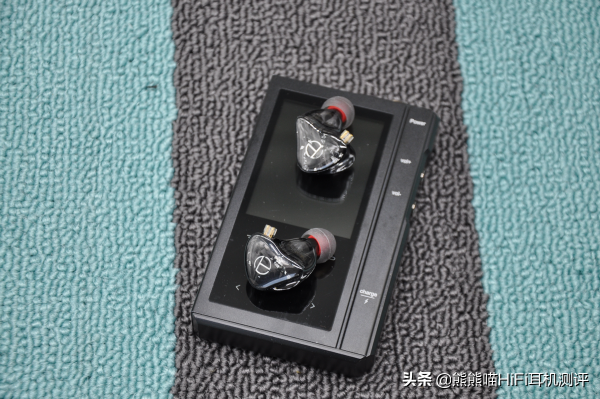 宏大聲場，HiFi高性價比，TRN聲學14動鐵次旗艦X7純動鐵耳機評測