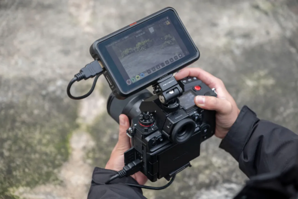 國產設計在崛起!PGYTECH螳螂手柄及快拆元件上手體驗 國產設計在崛起!PGYTECH螳螂手柄及快拆元件上手體驗