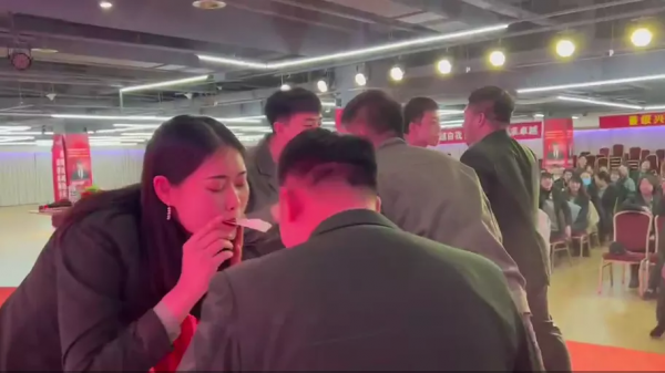 慶祝！| 2021年興邦整裝主材大家居部年終總結大會圓滿落幕