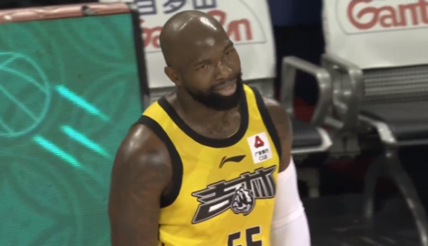 狂輸31分！CBA巨人殺手又潰敗，吞下賽季第13敗，季後賽懸了