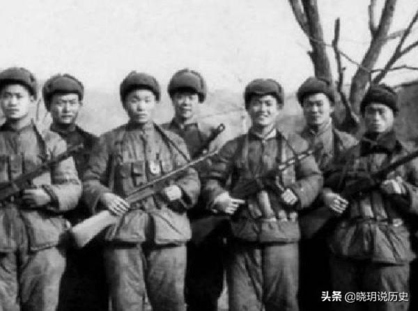 1958年，首長視察糧倉，意外發現糧倉警衛員竟是犧牲5年的戰友