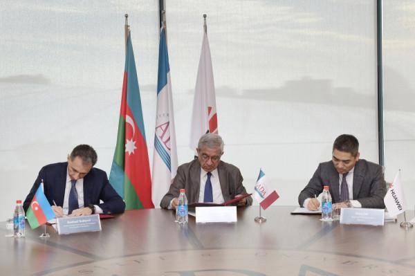 亞塞拜然數字交通部、亞塞拜然外交大學與華為簽署諒解備忘錄 亞塞拜然數字交通部、亞塞拜然外交大學與華為簽署諒解備忘錄