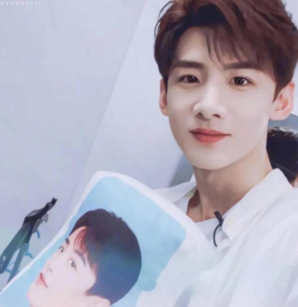 娛樂圈五大零緋聞男明星，來看看你喜歡哪個？