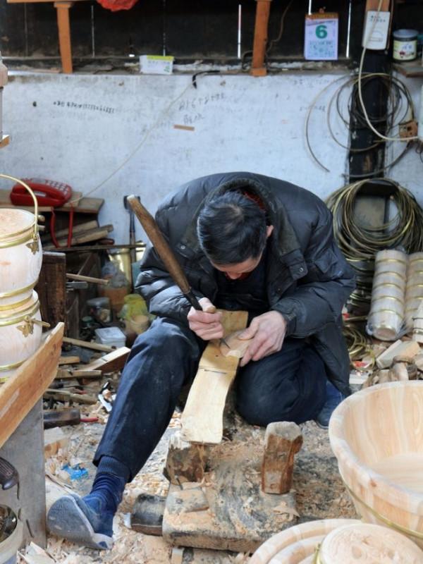 丈夫接到通知懵了，失聯一年半的妻子，竟然生下了男嬰，丈夫淚目