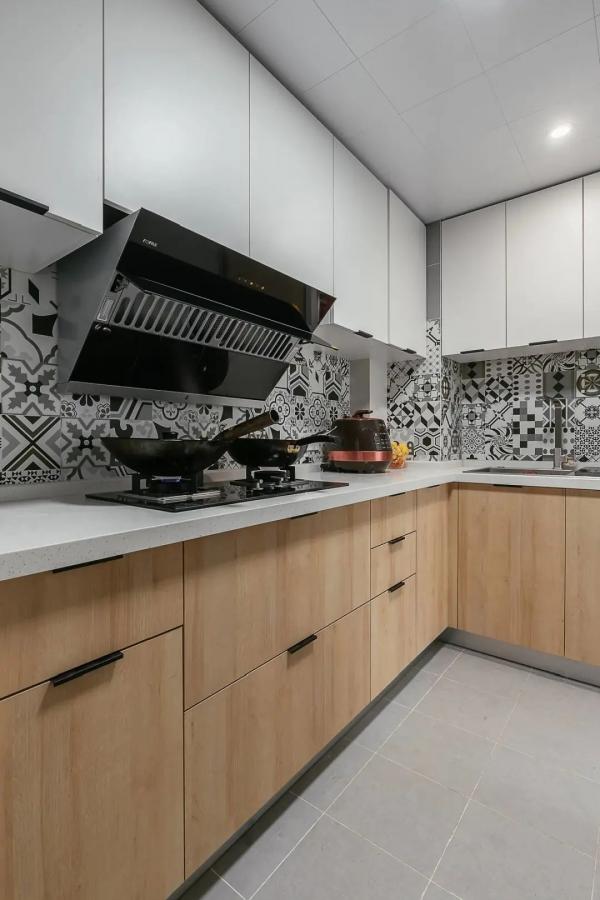 90㎡北歐兩居室，全屋隱藏式收納，打造溫馨舒適的居家環境