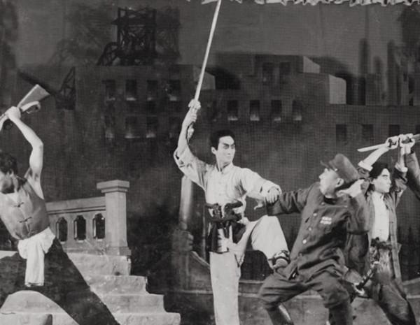 “南猴王”六齡童的葬禮：唐僧送最後一程，上千群眾道別