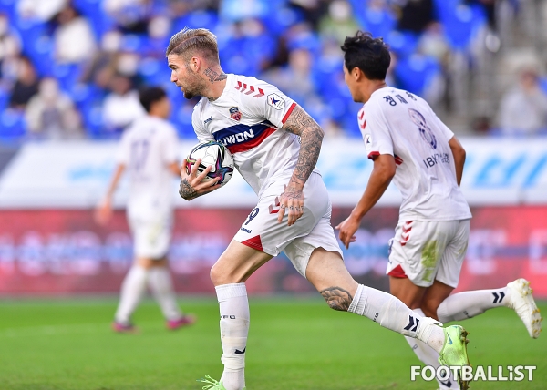 K1聯賽第34輪綜述：全北強勢領跑，濟州五球大勝逆襲至第四