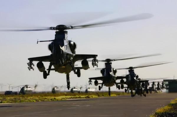 陸航初具規模：從原先的陸航團（大隊），升格陸航旅或空中突擊旅