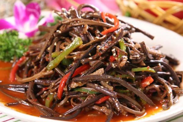 吃這 6 種蔬菜要當心！蕨菜、魚腥草竟然榜上有名