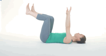 每天堅持抬腿50次，腿好腰不痛，下肢通暢暖全身