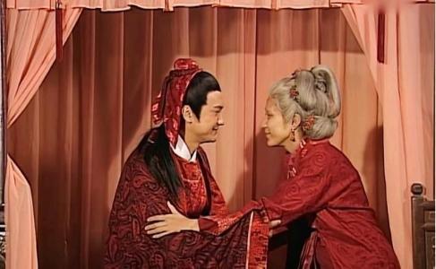 皇帝為羞辱宰相，將50歲的奶孃嫁給他，結婚當晚他激動地高呼萬歲