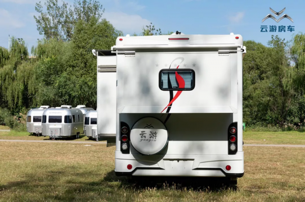 戴德雲遊雙拓展 進口依維柯底盤 高階配置 輕奢內飾 品質旅居