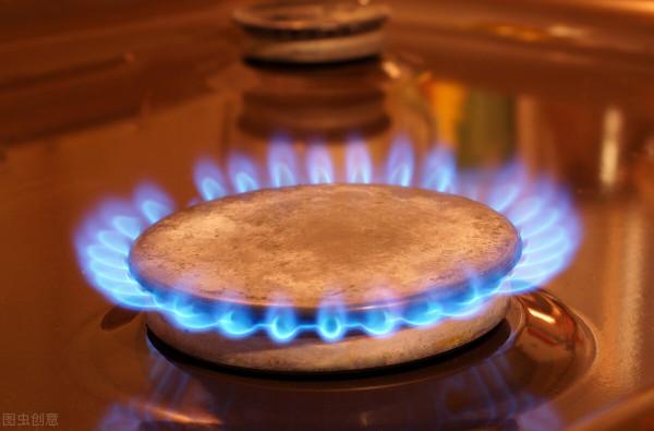 ​英國電價暴漲500％，打破22年記錄，李嘉誠成了最大的贏家