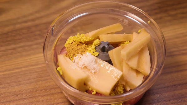 小米這樣做太香了,比火腿腸好吃,比煮粥營養,挑食寶寶能吃一碗 小米這樣做太香了,比火腿腸好吃,比煮粥營養,挑食寶寶能吃一碗