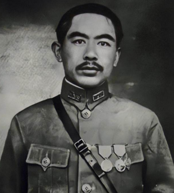 徐向前回憶馬家軍：騎兵多，速度極快，辛苦走一夜，倆鐘頭被追上