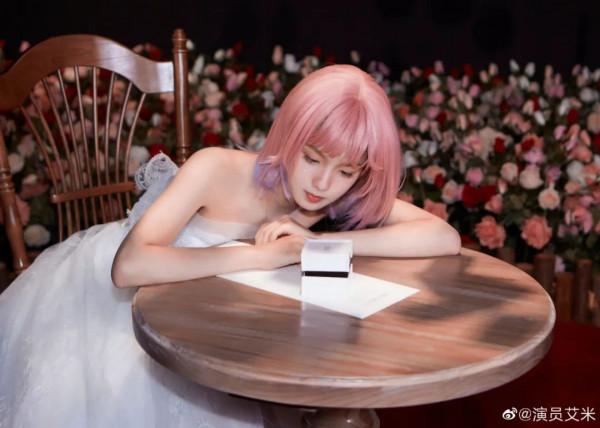 《長津湖》裡一個鏡頭上熱搜，14歲的艾米到底什麼來頭