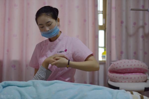 產後為什麼非得做發汗？過來人都說好處多多，真的是這樣嗎