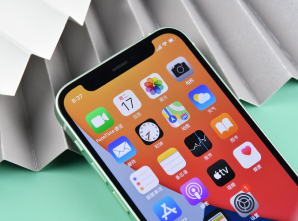 評一評iPhone12 mini——小屏仍有市場！難怪出 13 mini