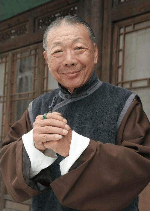 河南小夥模仿邁克爾傑克遜爆火，簽約好萊塢，走上人生巔峰