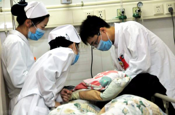 急診室故事 | 有時比死亡還要可怕的，是“象徵性搶救”