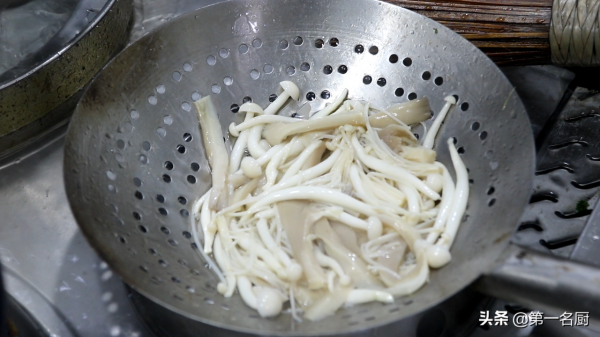 最適合冬天吃的5道素菜,減脂減重還不升糖,越吃越健康,收藏了 最適合冬天吃的5道素菜,減脂減重還不升糖,越吃越健康,收藏了