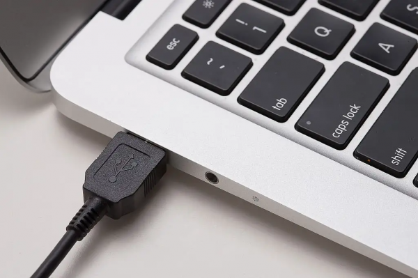 移動SSD硬碟比機械硬碟還慢，小心虛標BUS3.1介面