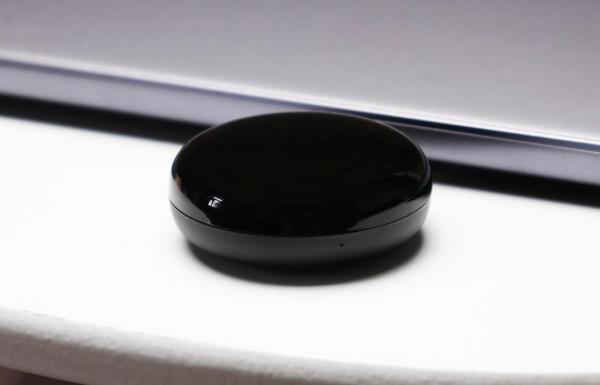 手機遠端控制紅外老電器，向日葵智慧遠控遙控器親測