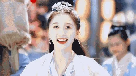 笑起來眼裡有星辰大海的女明星們,你覺得最靈的是哪一位呢? 笑起來眼裡有星辰大海的女明星們,你覺得最靈的是哪一位呢?