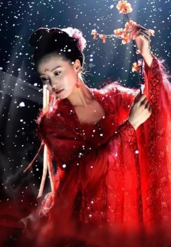 虞美人七首:青絲綰就千千結,不教相思絕 虞美人七首:青絲綰就千千結,不教相思絕