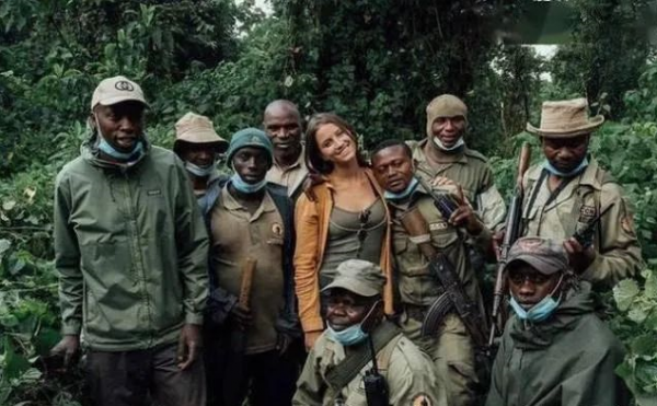 23歲女子環遊世界,走遍196個國家,這是你嚮往的生活麼? 23歲女子環遊世界,走遍196個國家,這是你嚮往的生活麼?