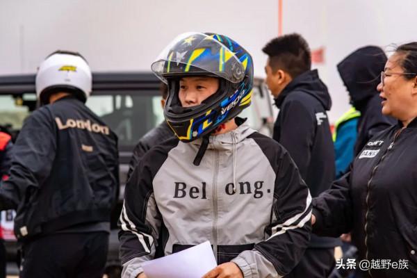 一分鐘解讀“T3”,激情穿越點燃巴丹吉林 一分鐘解讀“T3”,激情穿越點燃巴丹吉林