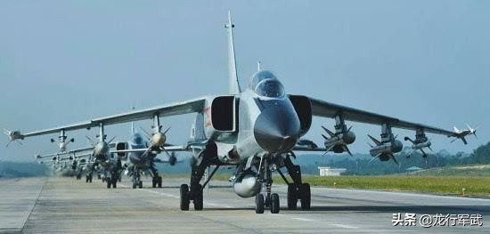 飛豹越改進越向上，不僅幫助海軍現代化提高20年，還贏得空軍青睞