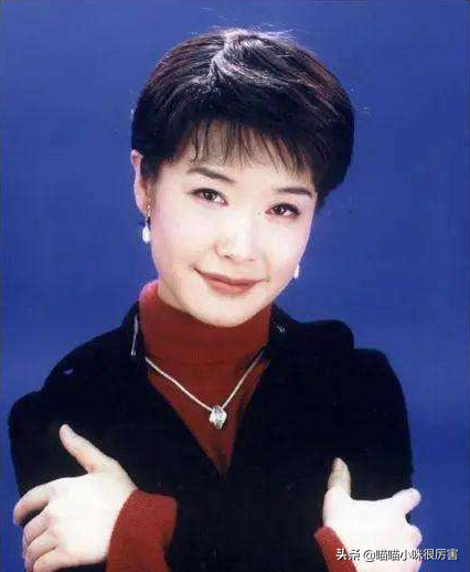 年過50歲，無兒無女的5位女名人，丁克背後有成功也有遺憾