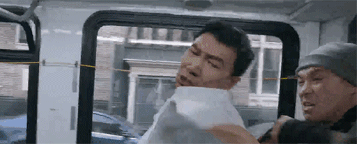 《尚氣》的原罪是拍得太傻了!主角的問題也不僅僅是顏值低 《尚氣》的原罪是拍得太傻了!主角的問題也不僅僅是顏值低