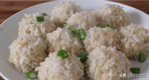 糯米里加1根蘿蔔,這樣做實在太香了,出鍋全家搶著吃,真解饞 糯米里加1根蘿蔔,這樣做實在太香了,出鍋全家搶著吃,真解饞